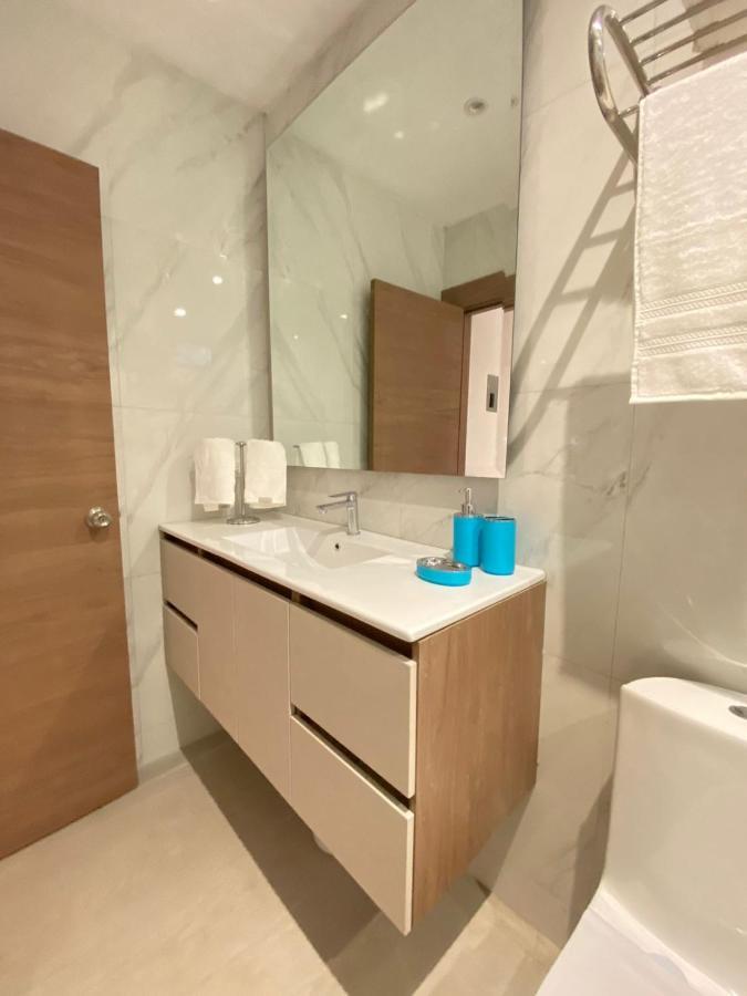 Nova Park Hotel グアヤキル エクステリア 写真